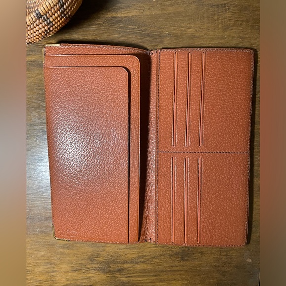 Louis Vuitton checkbook holder - Picture 6 of 15